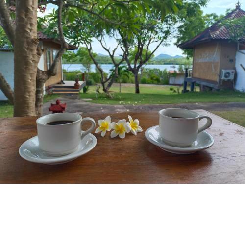 Pasir Putih Cottage - Menjangan