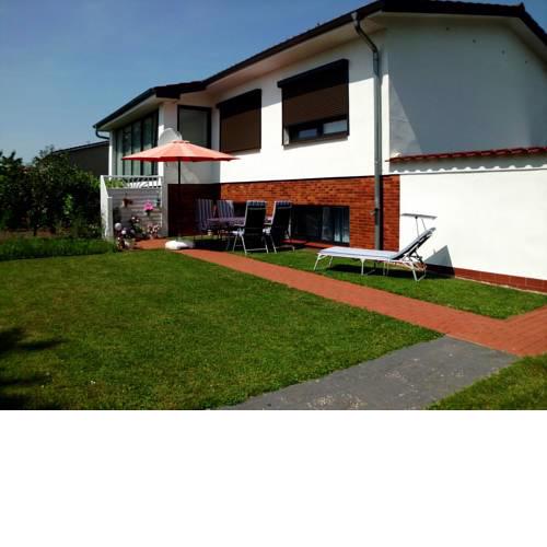 Peaceful Apartment in Klutz Germany with Sun Loungers