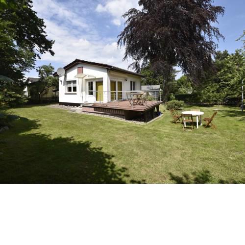 Peaceful Holiday Home in Steffenshagen with Large Garden
