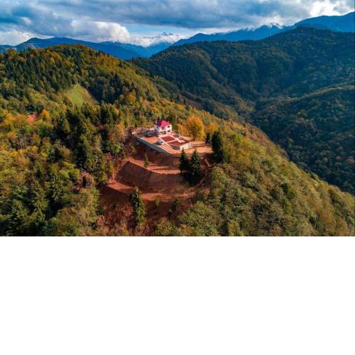Peak Mountain House