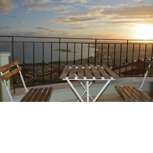 Pearl Rock Retreat