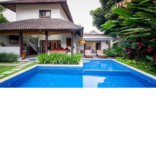 Peekaboo villa Seminyak