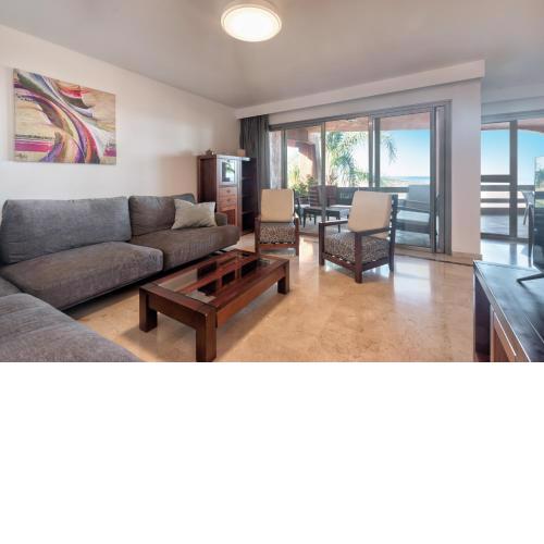 Pelicar 0-5 SEA VIEW 2B