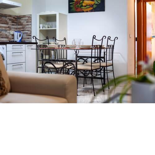 Peña 5 Roomalaga by Bossh! Apartments