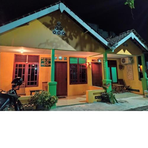 Penginapan Ana Indah