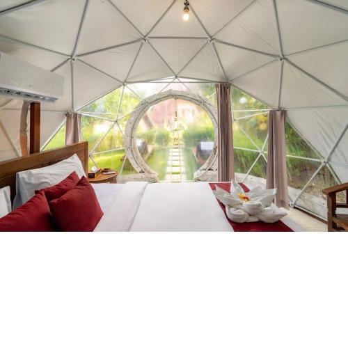 Penida Bubble and Villa by ABM