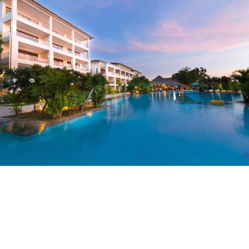 Peninsula Bay Resort