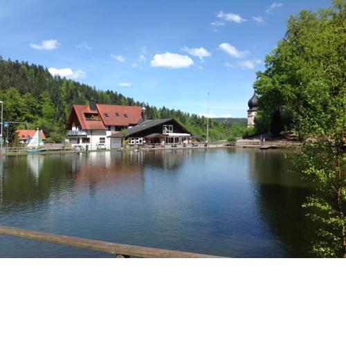 Pension & Apartments am Bergsee