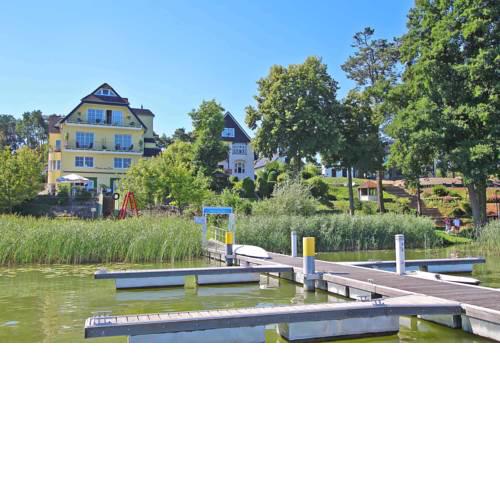 Pension direkt am See - Fürstenberg SEE 9711