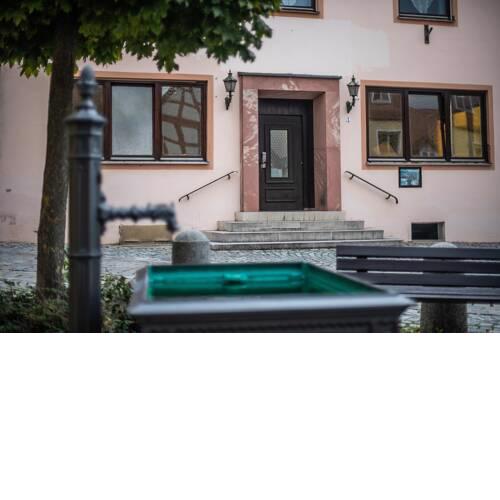 Pension für Langzeitmiete Einzelzimmer Monatsmiete 410 EUR warm 91639 Wolframs-Eschenbach