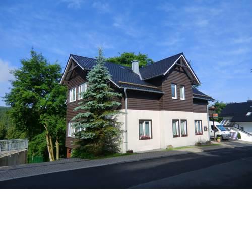 Pension Oberhof 810 M