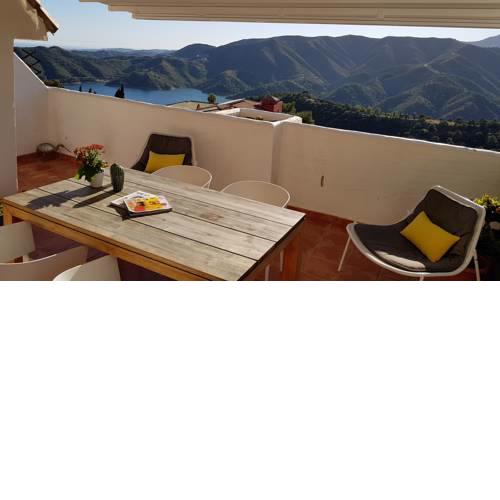 Penthouse amazing views