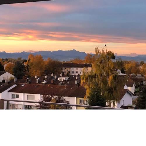 Penthouse-Appartement mit Alpenblick