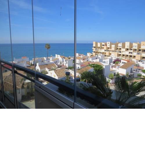 Penthouse avec vue panoramique sur les côtes de Marbella jusqu’au rocher de Gibraltar