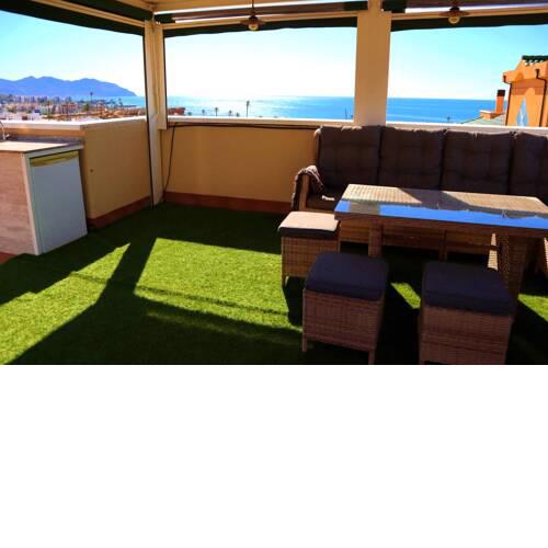 Penthouse, big private roof terrace