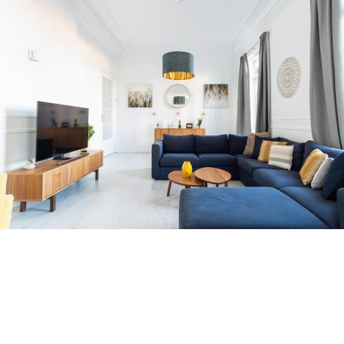 PENTHOUSE deluxe GRANVIA, by MONARO