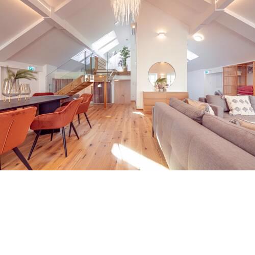 Penthouse MaxFux in der Fußgängerzone