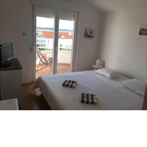 Penthouse Mopy