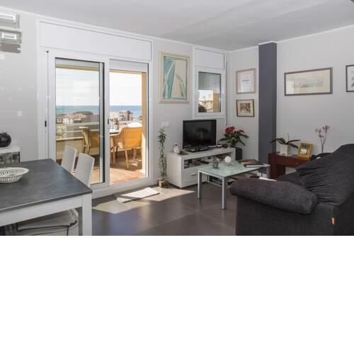 Penthouse one step away from the beach