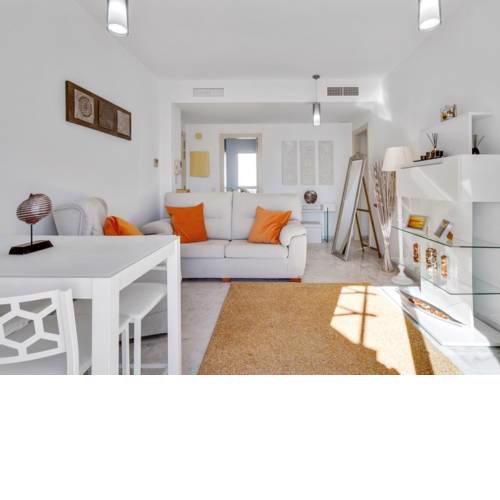 Penthouse with beautiful view in estepona