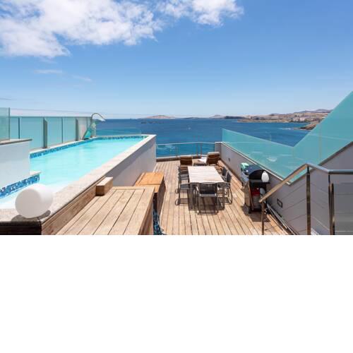 penthouse with private swimminpool