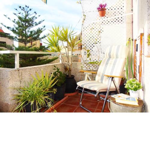 Pepita Penthouse with Terrace & WiFi, close to the Teresitas Beach