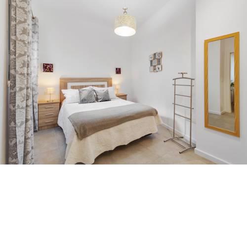 Perfectly located apartment close to the Historic Center with wifi