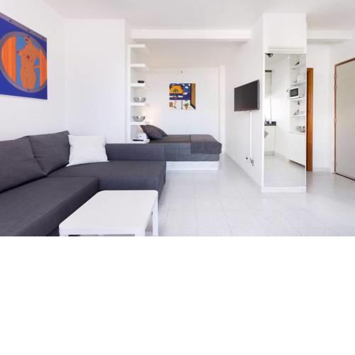 Perla's House Studio with incredible sea view