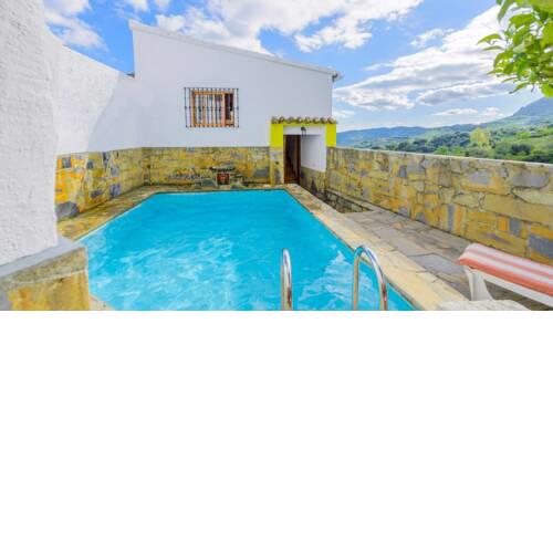 Pet friendly holiday home with private pool in Gaucín