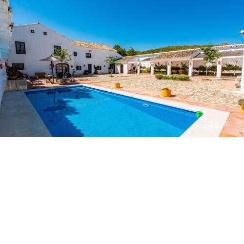 Pet friendly holiday villa a few kilometres from Antequera