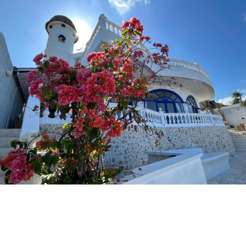 Picturesque Sea View Luxury Villa Stella Maris