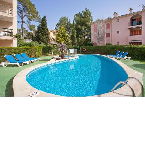 Pinaret Apartment walking distance to town and beach