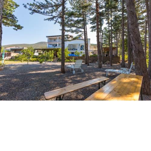Pine Apartment Klenovica