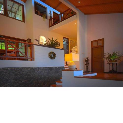 Pinehill Holiday Home