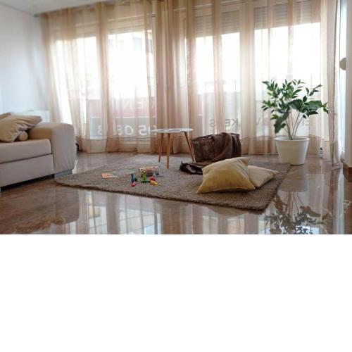 Piso céntrico 5 hab (204 m²) a 300 mts mar