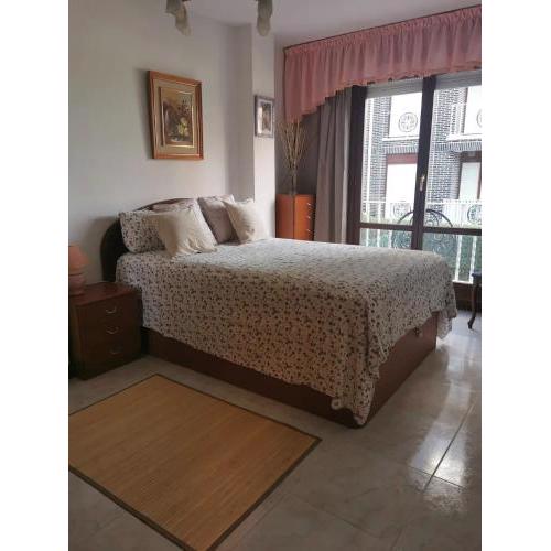 Piso con jardín y piscina, Wi-Fi en Noja