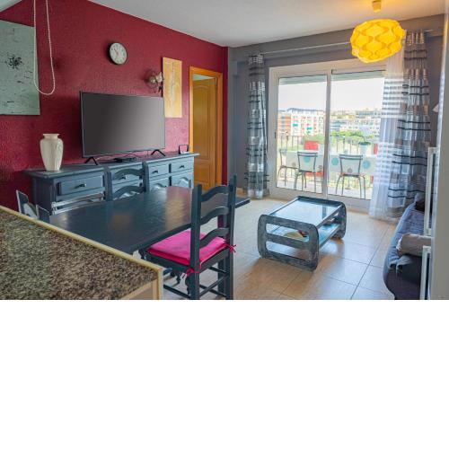 Piso de 2 habitaciones con piscina y a 100 metros de la playa