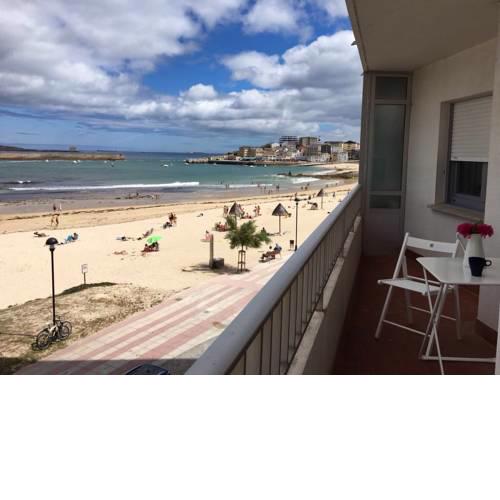 Piso encima de la playa en San Ciprián