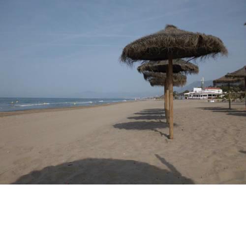 Piso para 6 pax cerca de Golden Beach
