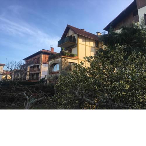 Piso reformado en 1ª línea Hondarribia (ESS02190)