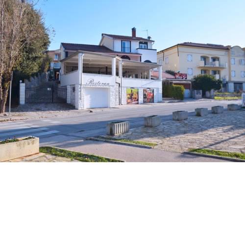 Pjescana Uvala Apartment 7