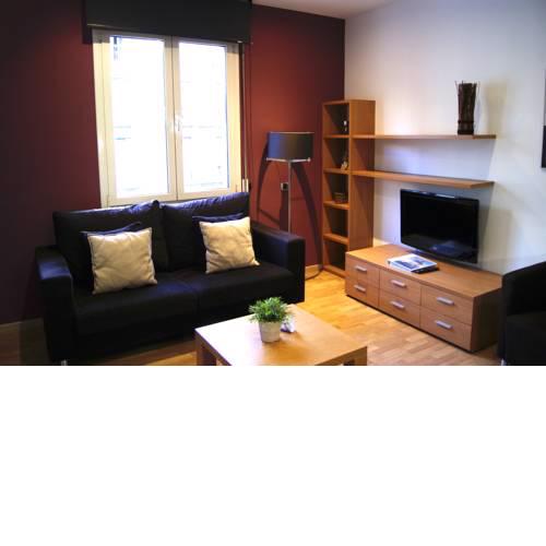 Places4stay Ramblas 1BD