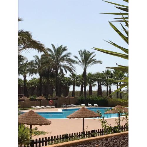 PLANTA BAJA DE UN DORMITORIO VISTAS PISCINa