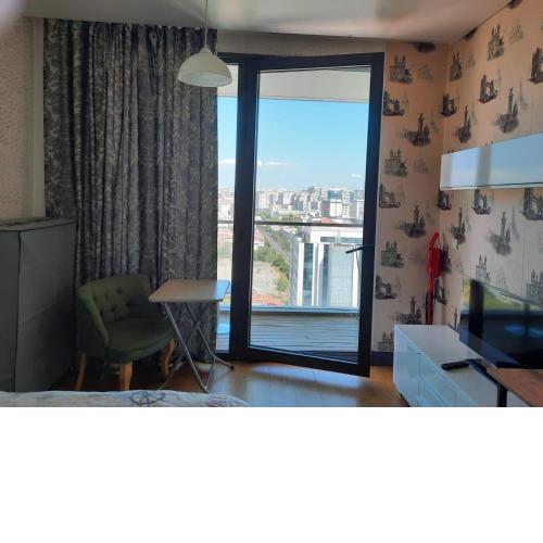 Platform merter apartment