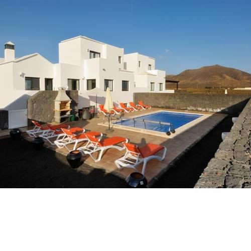 Playa Blanca Villa Sleeps 10 Pool Air Con WiFi
