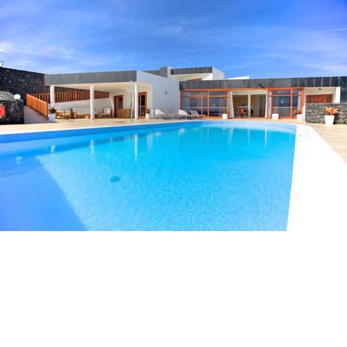 Playa Blanca Villa Sleeps 15 Pool Air Con WiFi