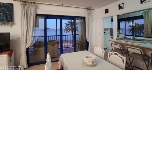 Playa Honda Seafront Apartment - Verdemar 2
