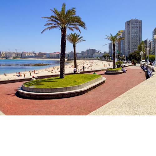 Playa Riazor Suites