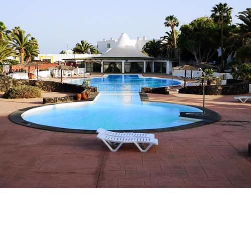 Playa Roca Bungalows Costa Teguise
