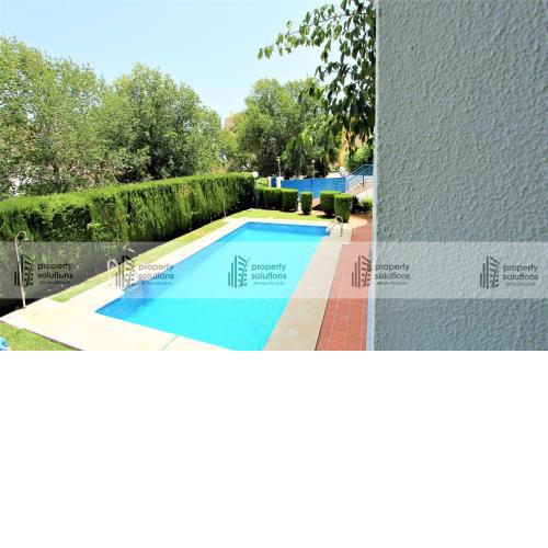 Playamar Torremolinos. Piscina y Playa. Parking gratis en el Paseo Maritimo.